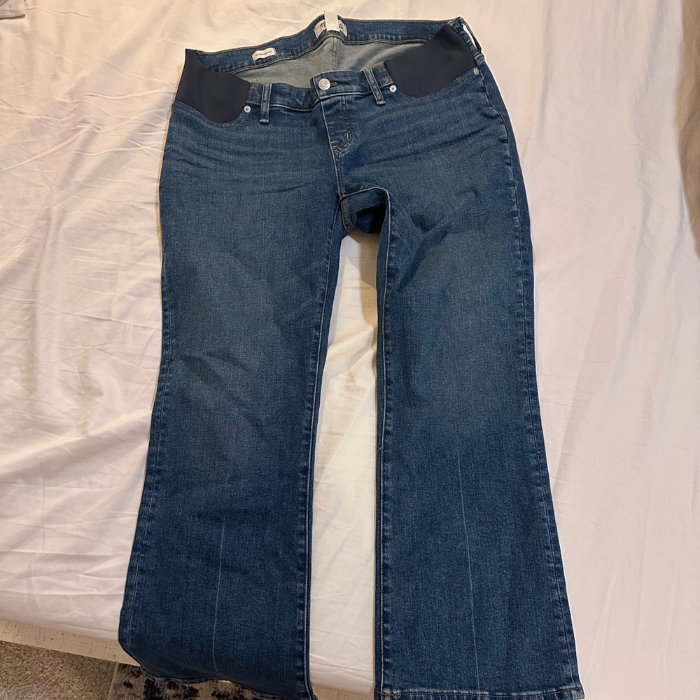 MADEWELL Maternity Side-Panel Kick Out Crop Jeans